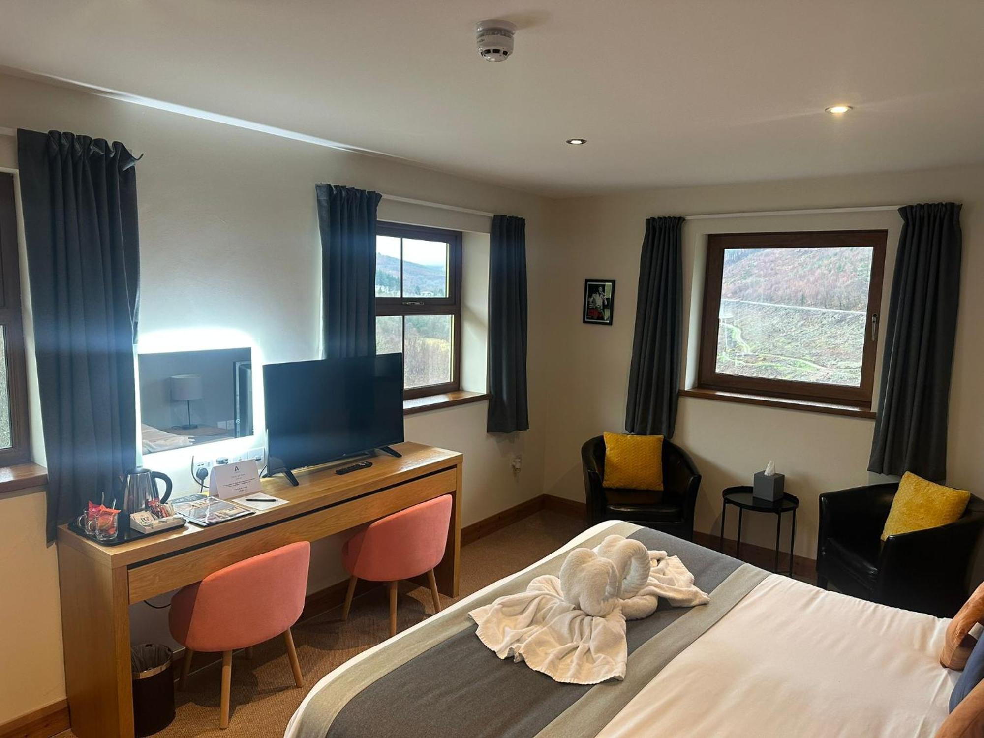 Afan Lodge Порт-Толбот Екстер'єр фото